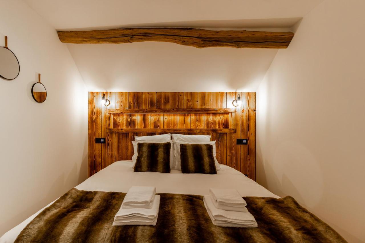 A La Source De Lavis Bed and Breakfast Houyet Εξωτερικό φωτογραφία